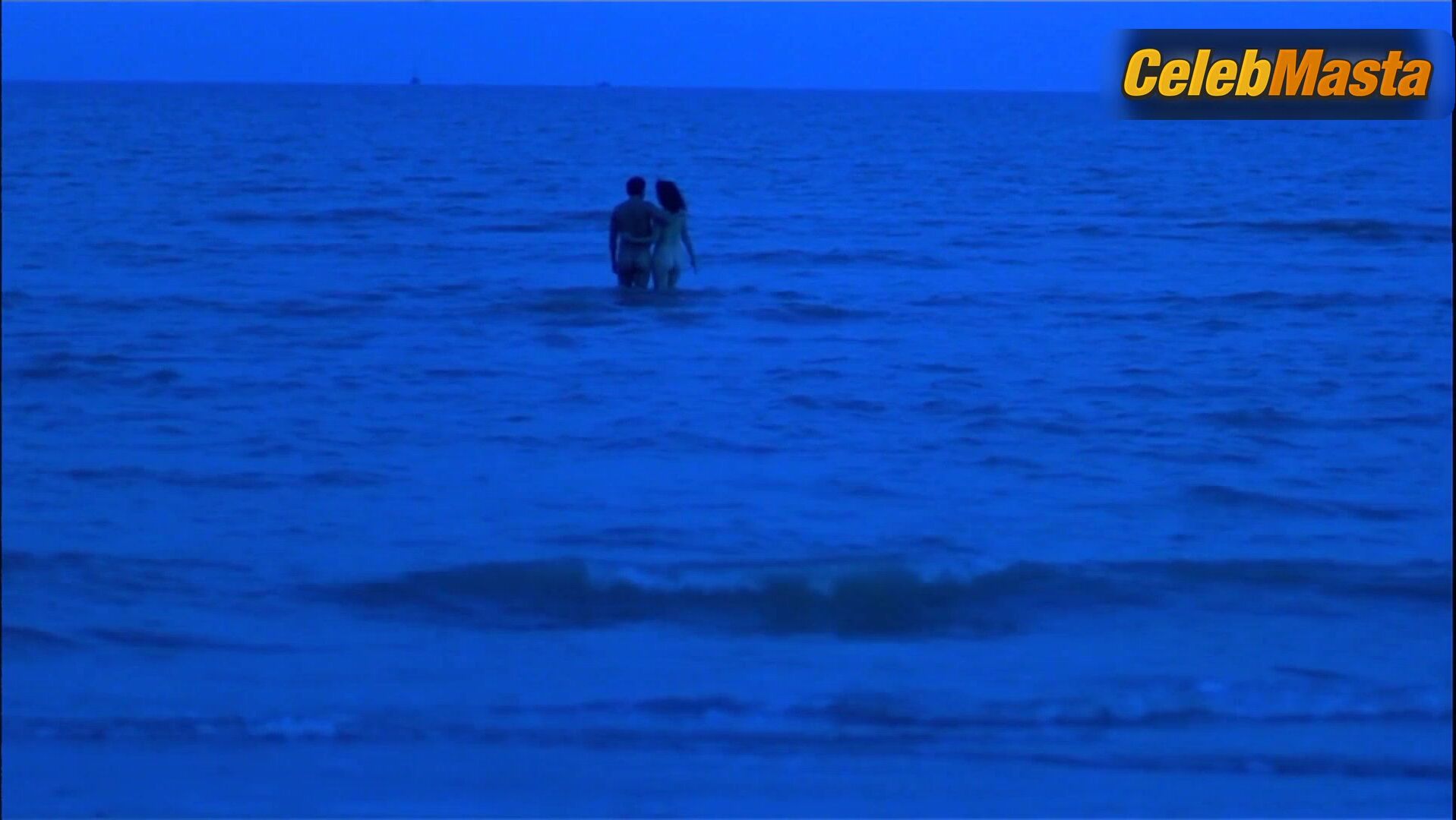 Diane Keaton Booty Scene In Reds - Photo 2 of 5 photo 5