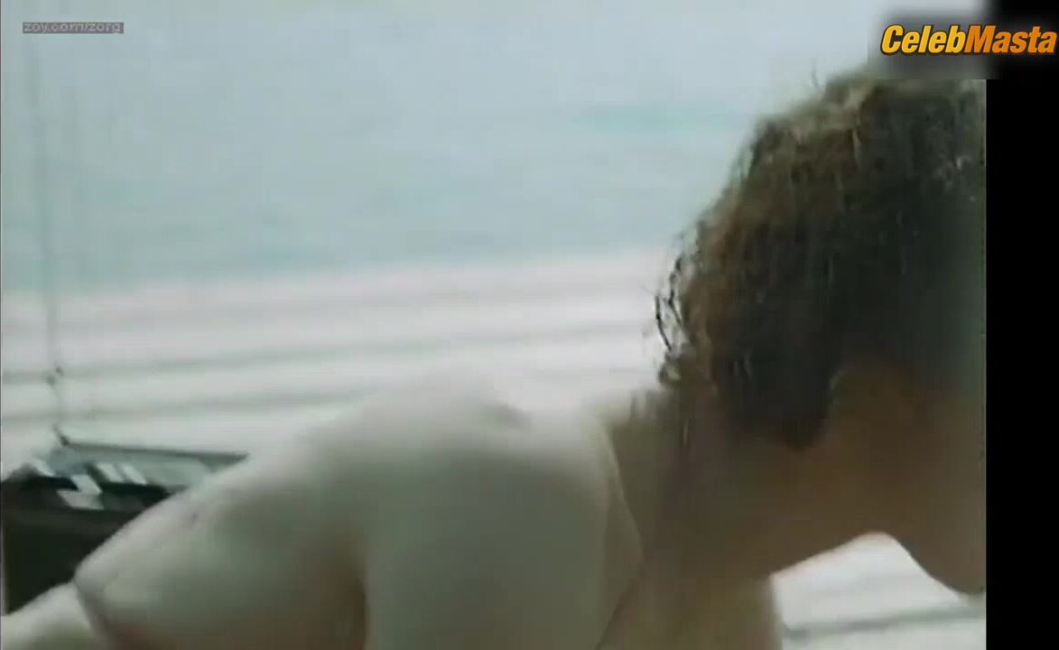 Sylvia Kristel Booty, Tits Scene In Julia - Photo 2 of 5