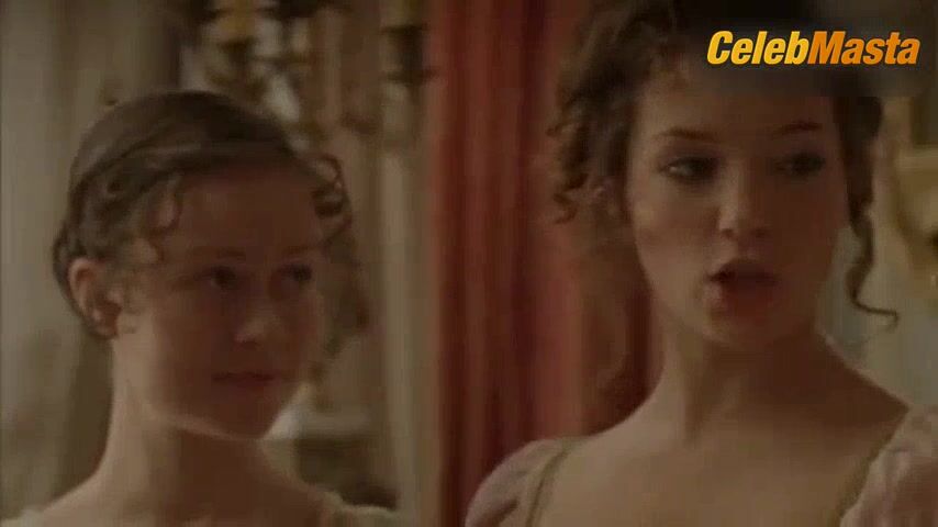 Perdita Weeks Underwear Scene In Lost In Austen Show - Photo 2 of 5 photo 4