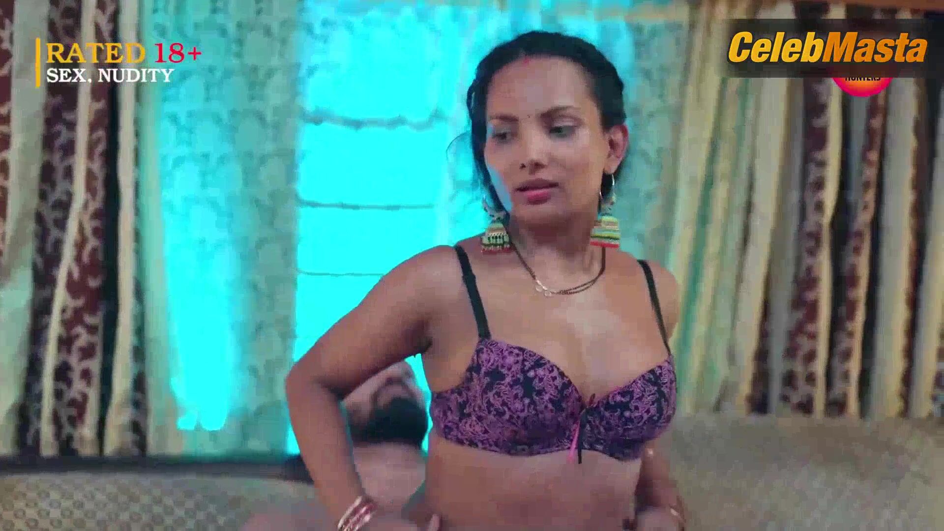 Jullie Borra Reveals Hot Scene In Bima Babu - Photo 1 of 5 photo 4