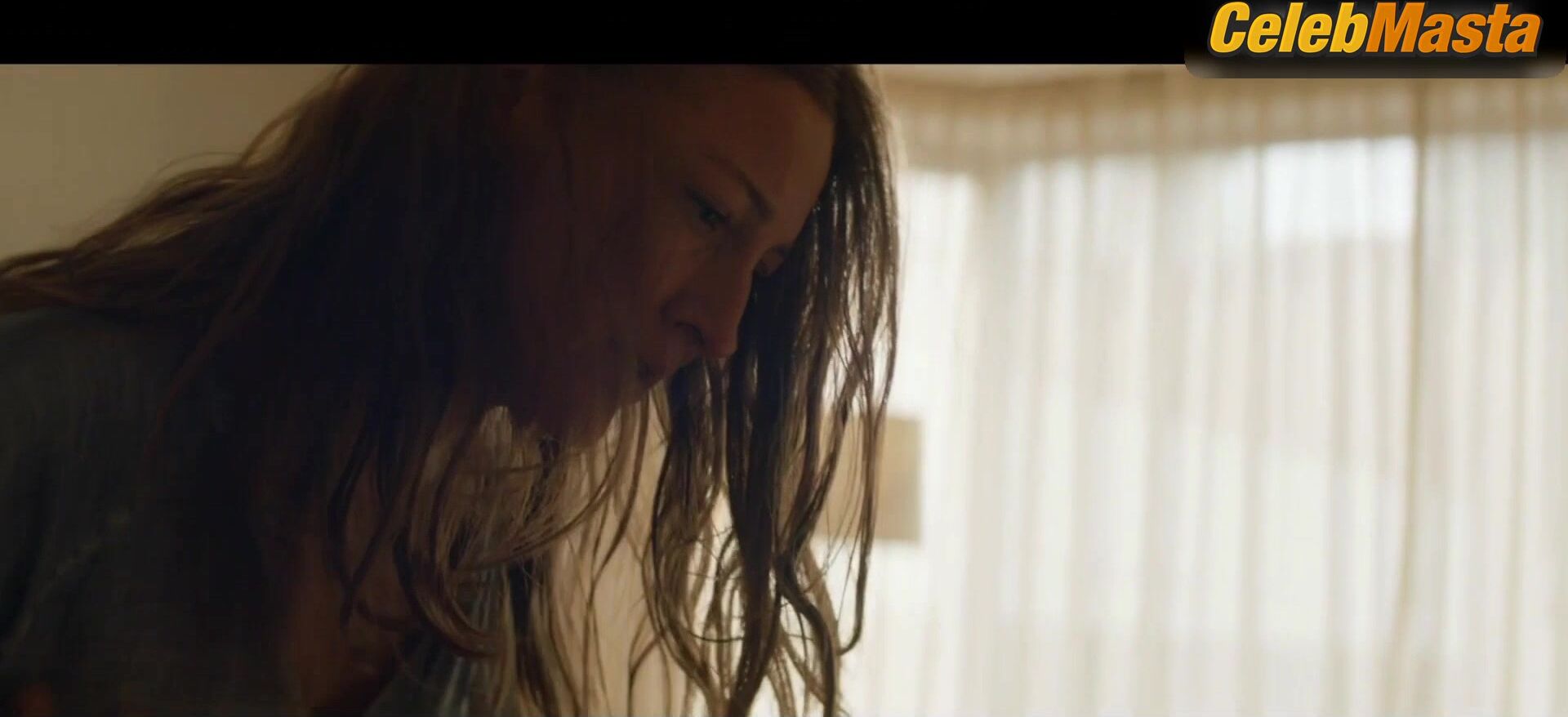 Kelly Macdonald Reveals Nude Scene In Dirt Music - Photo 1 of 5