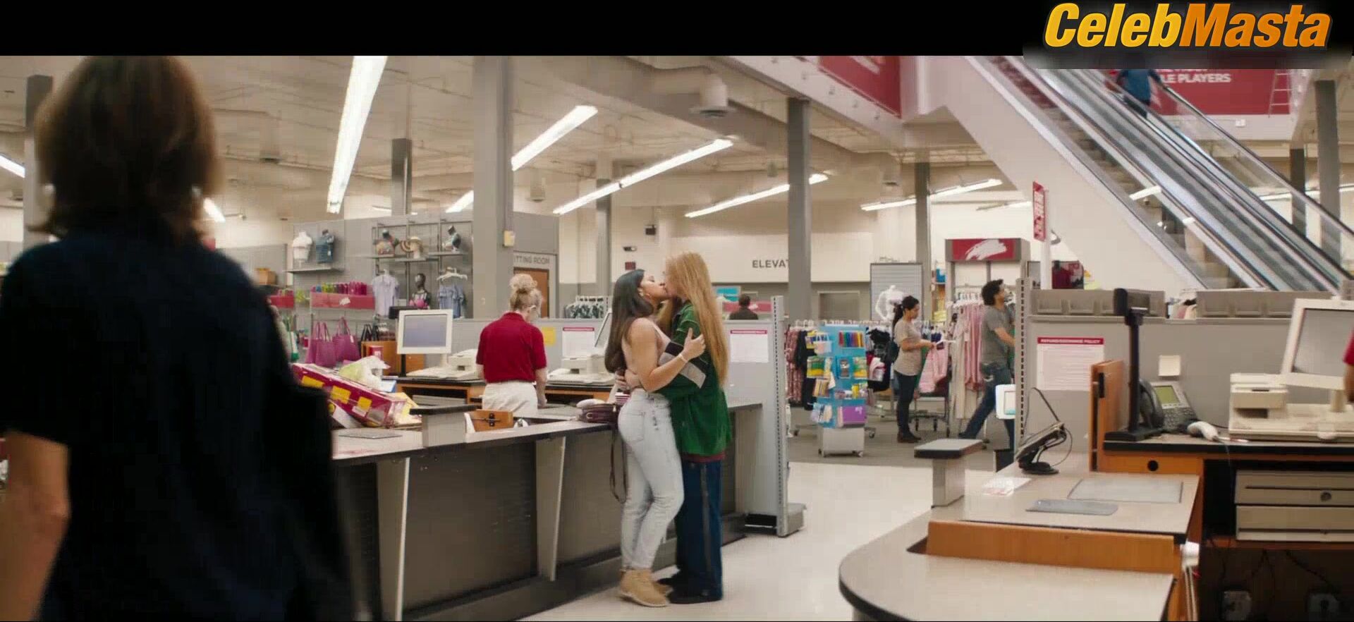 Evan Rachel Wood And Gina Rodriguez’s Lesbian Scene - Photo 1 of 5 photo 5