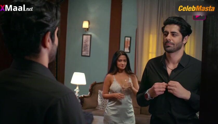 Amika Shail , Riya Sen And Nikita Ghag’s Boobs - Photo 2 of 5 photo 1