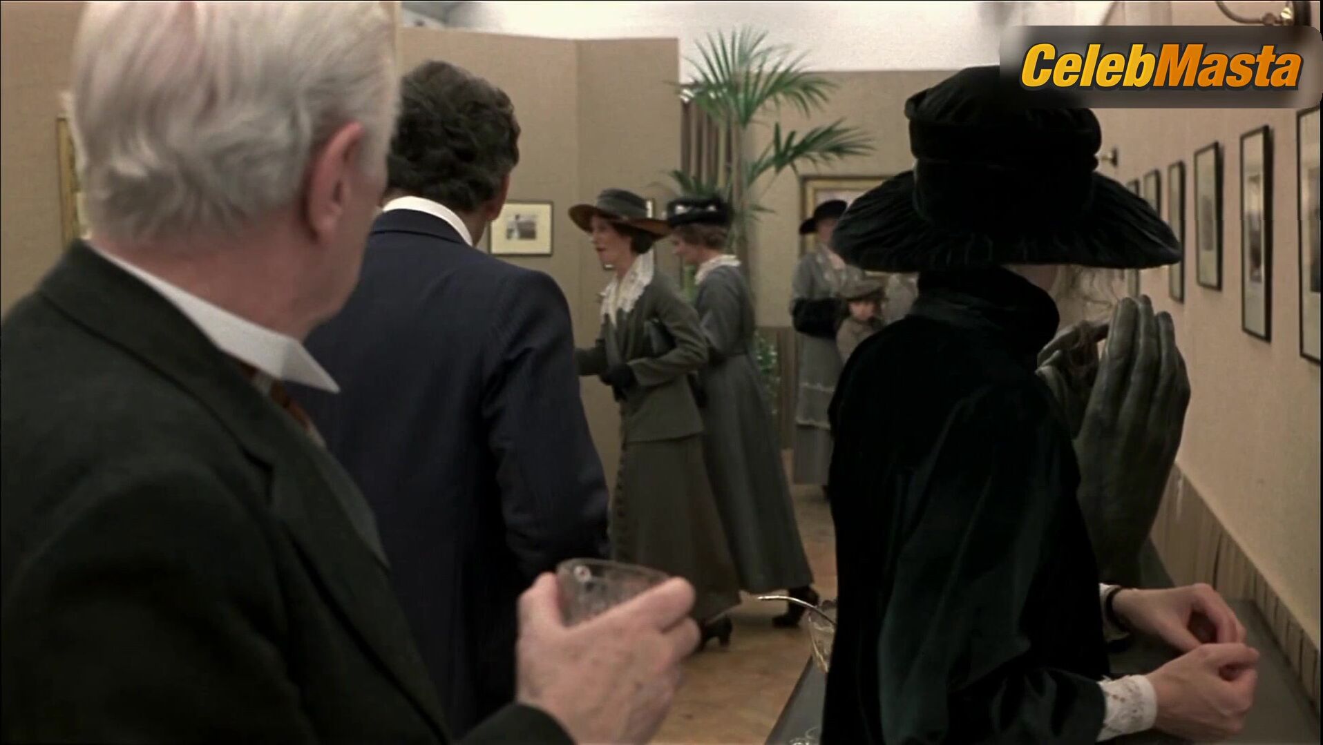 Diane Keaton ’s Ass Scene From Reds - Photo 1 of 5