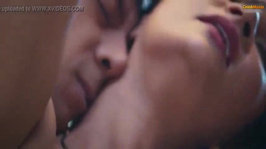 Aabha Paul ’s Tits Scene From Mastram - Photo 1 of 5 photo 4