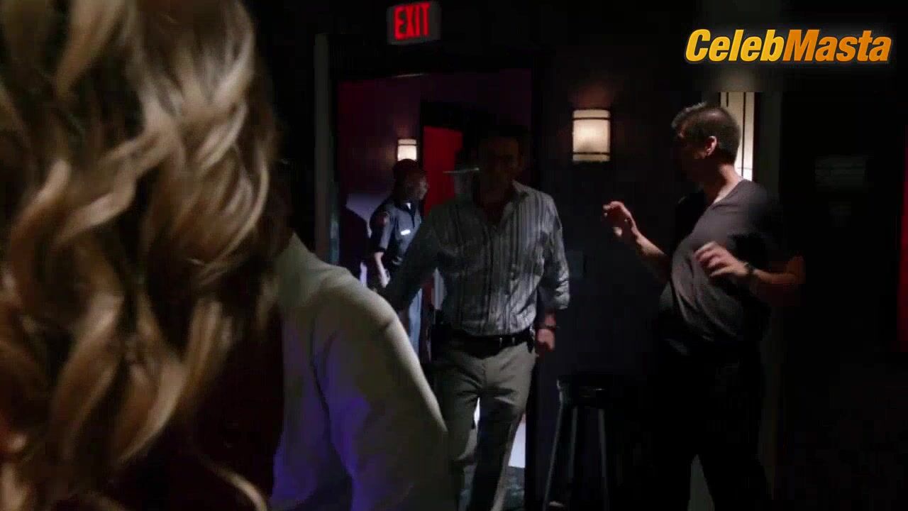 Christine Nguyen Naked Scene From Dexter - Photo 2 of 5 photo 1