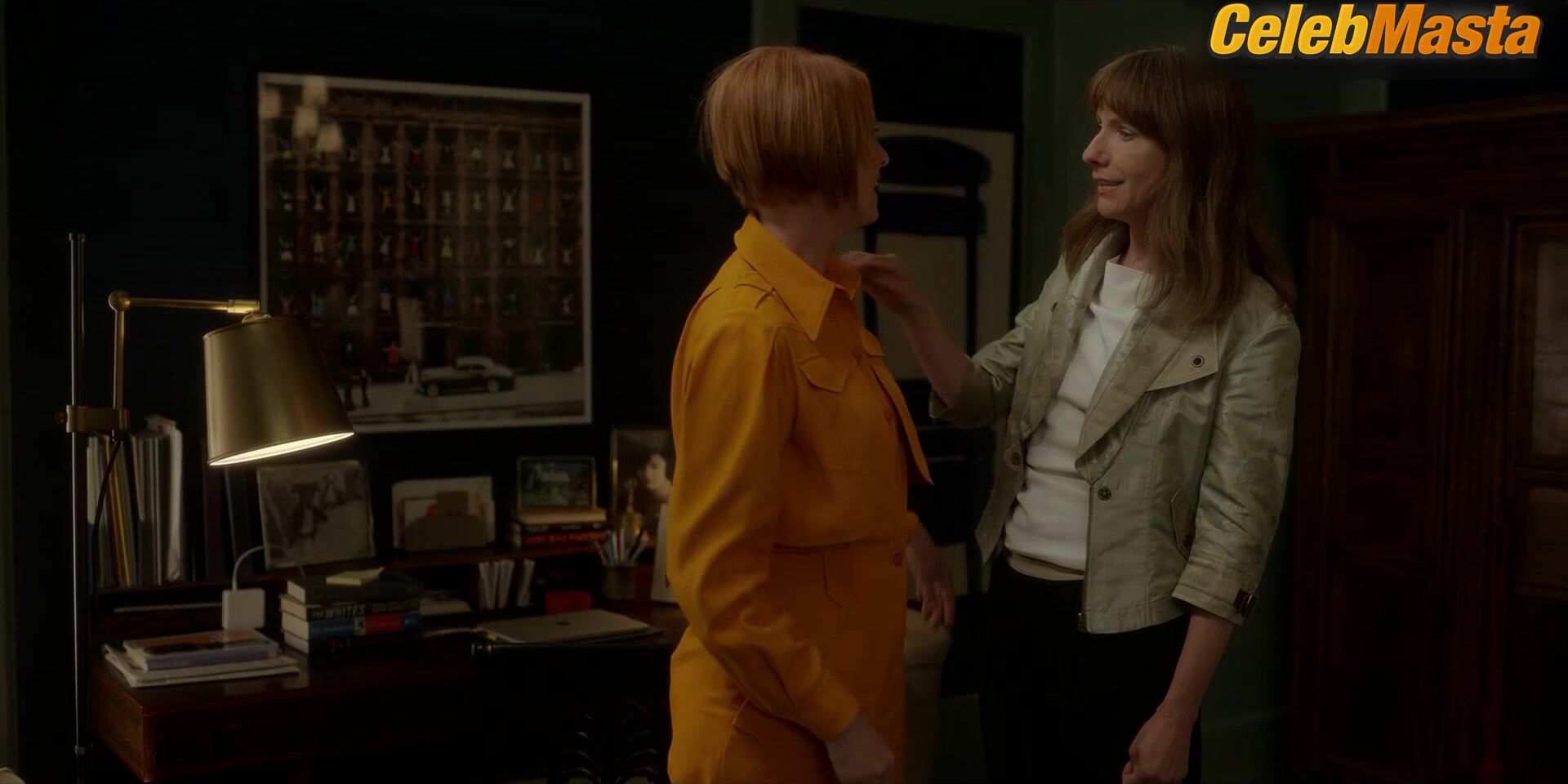 Cynthia Nixon And Dolly Wells Get Steamy In A Lesbian - Photo 1 of 5 photo 2