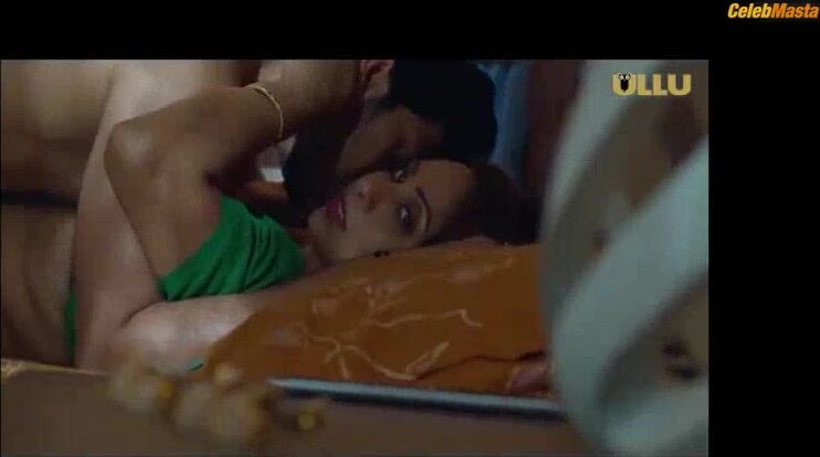 Khushboo Kamal ’s Underwear Scene In Jhumke - Photo 1 of 5 photo 4