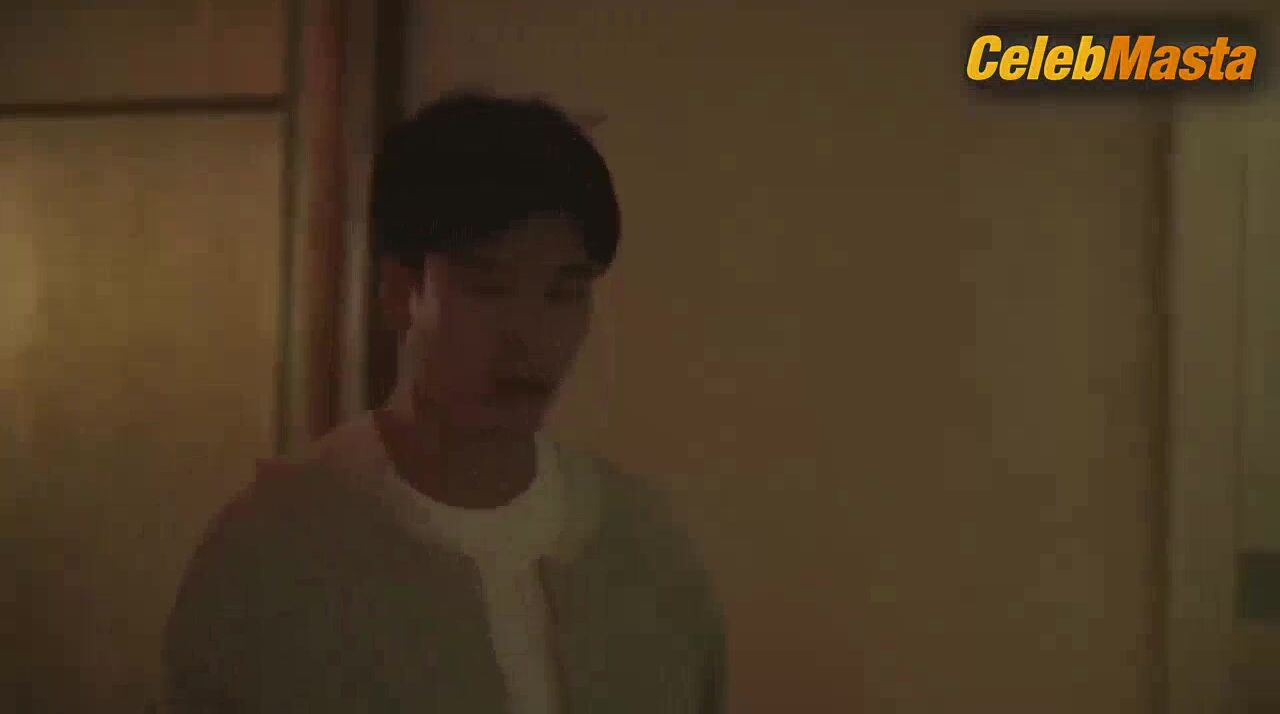 Lee Chae-dam Tits Scene From Mothers Job - Photo 1 of 5 photo 5