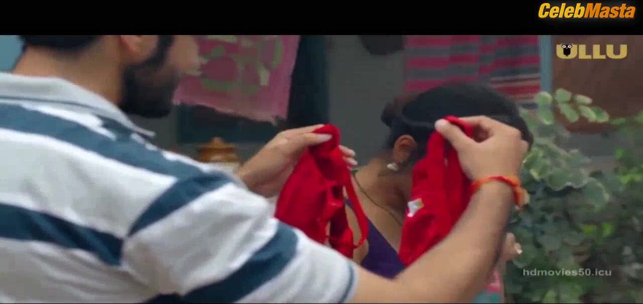 Ankita Bhattacharya Ass, Tits Scene From Choodiwala - Photo 1 of 5