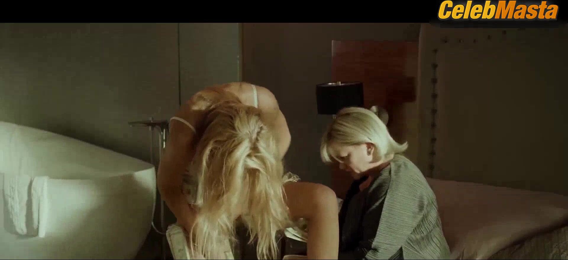 Katarzyna Sawczuk And Paulina Galazka’s Thong, Underwear - Photo 4 of 5 photo 2