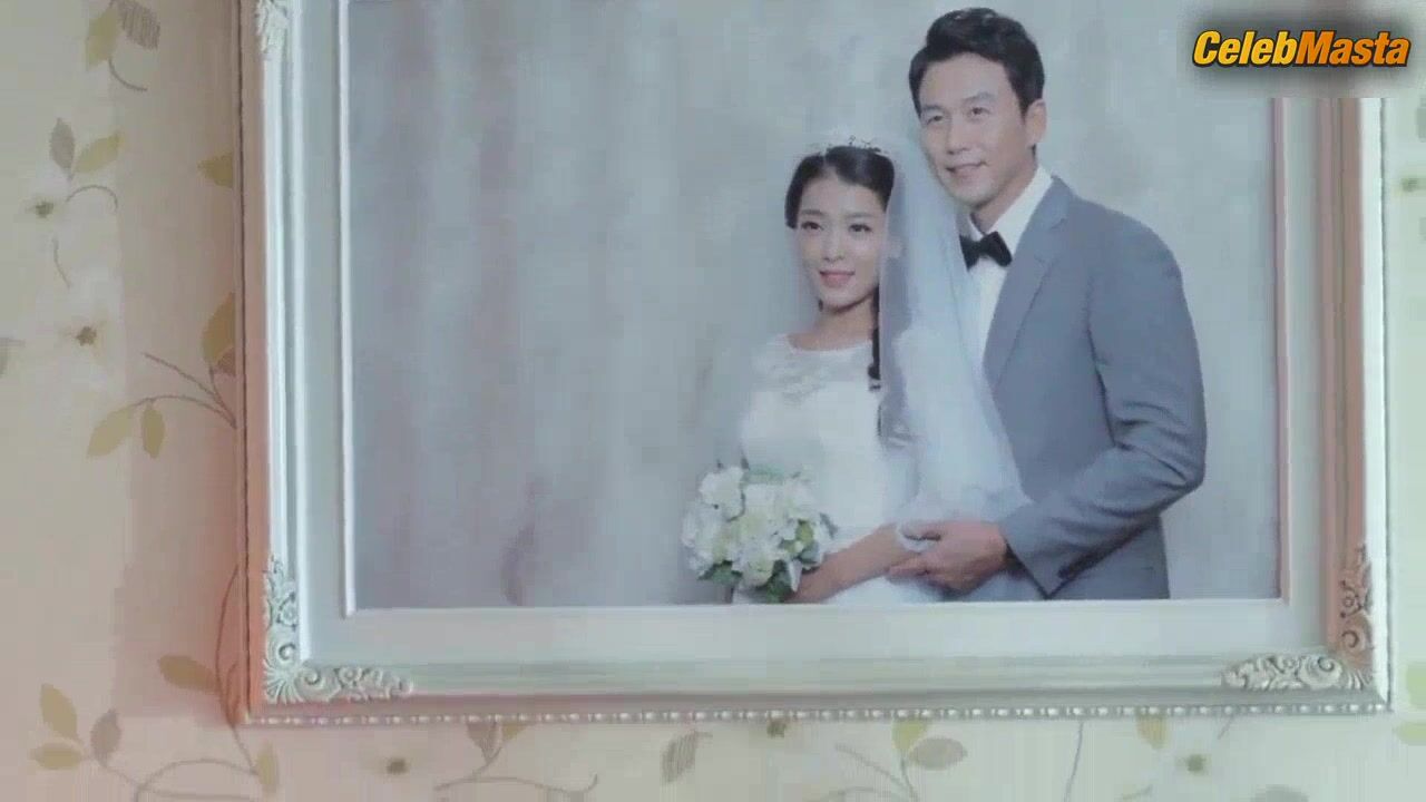 Lee Chae-dam And Lee Ja-eun Boobs, Underwear Scene In - Photo 2 of 5 photo 1