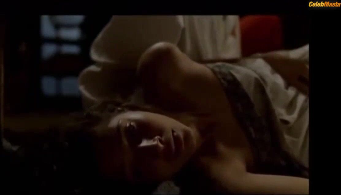 Camila Pitanga Tits Scene From O Preco Da Paz - Photo 1 of 5 photo 5
