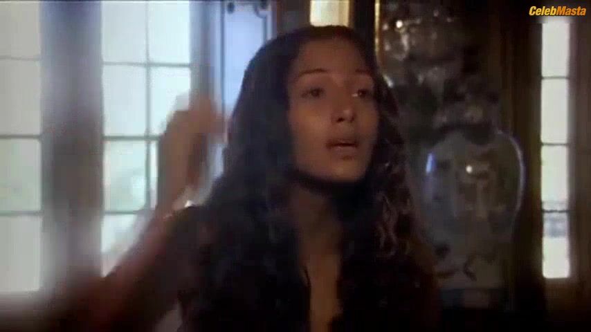 Camila Pitanga Underwear Scene From Caramuru – A - Photo 4 of 5 photo 2
