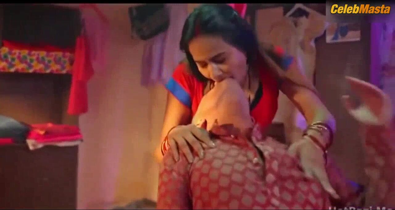 Tripti Berra ’s Hot Scene In Tailor Kaka - Photo 1 of 5 photo 2
