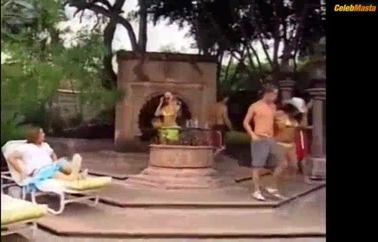 Angelique Boyer Swimsuit Scene From Rebelde - Photo 1 of 5