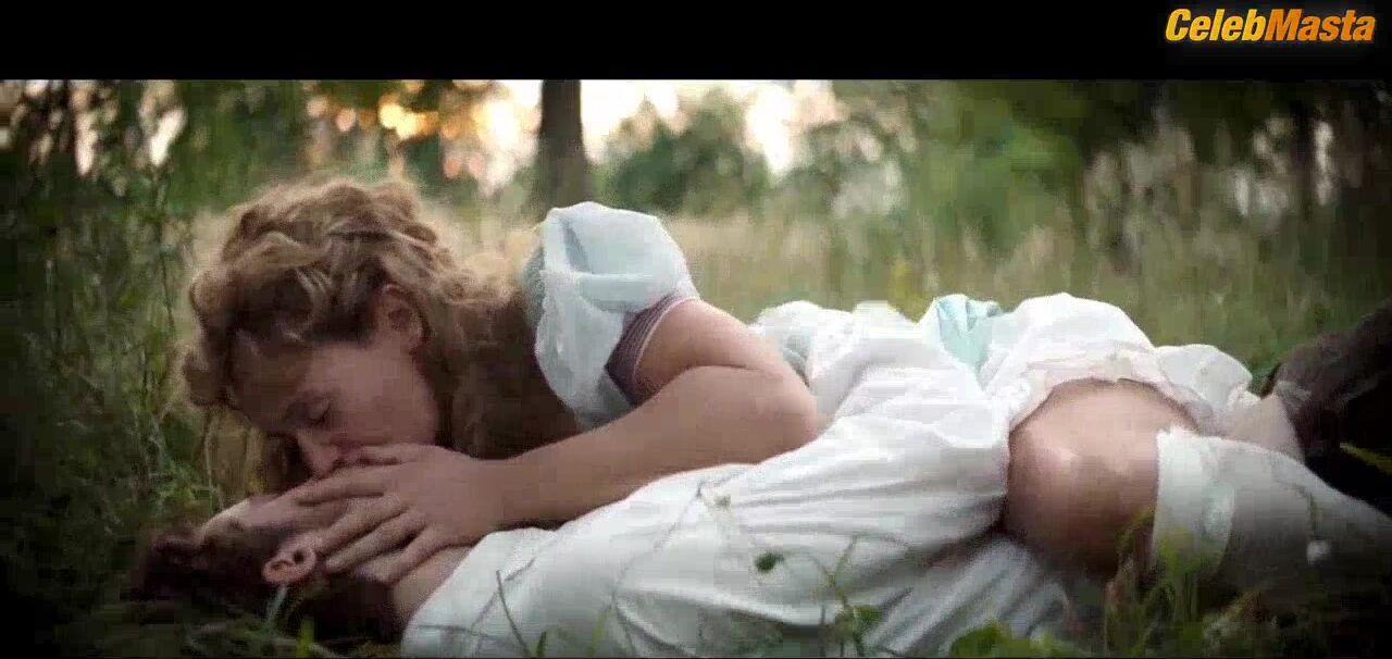 Cecile De France Ass, Tits Scene From Lost Illusions - Photo 2 of 5 photo 1