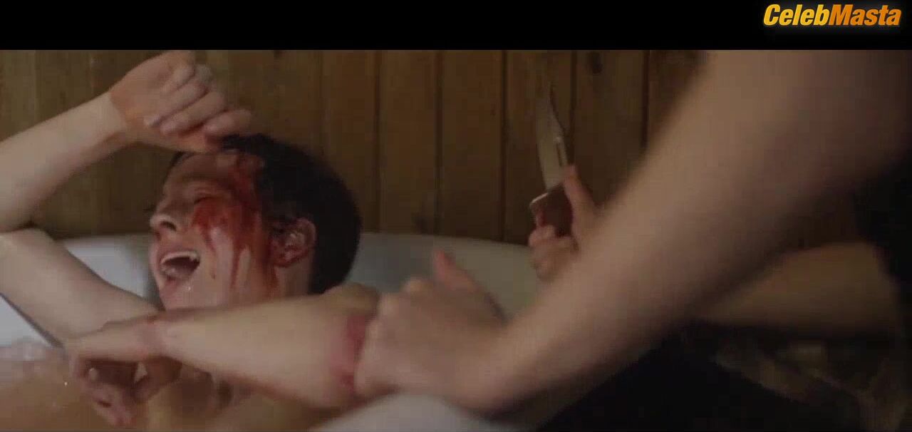 Brittany Allen Lesbian, Tits Scene From What Keeps You Alive - Photo 2 of 5 photo 5