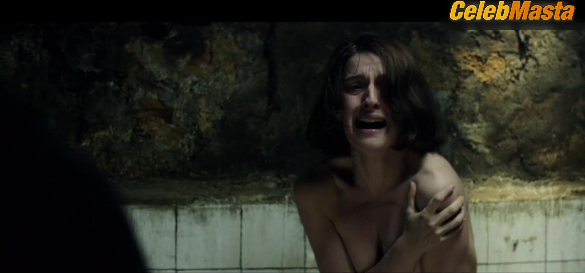 Maria Valverde ’s Tits, Ass Scene In Guernica - Photo 1 of 5 photo 2