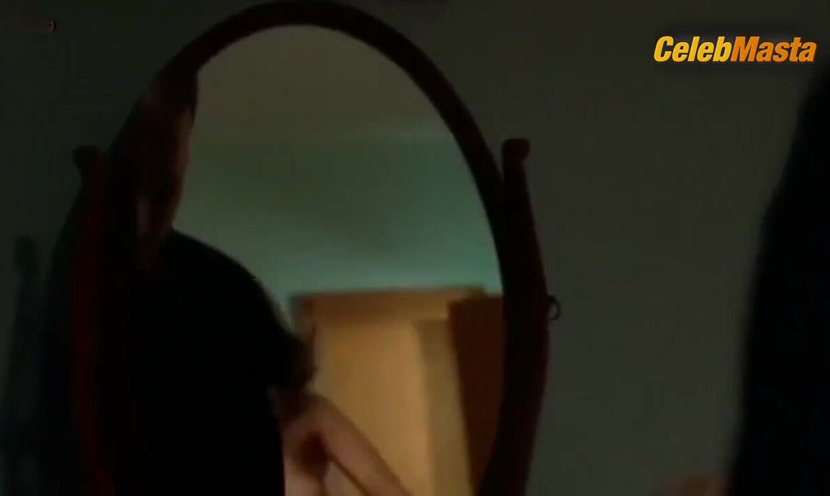 Keeley Hawes Tits Scene From Complicity - Photo 1 of 5