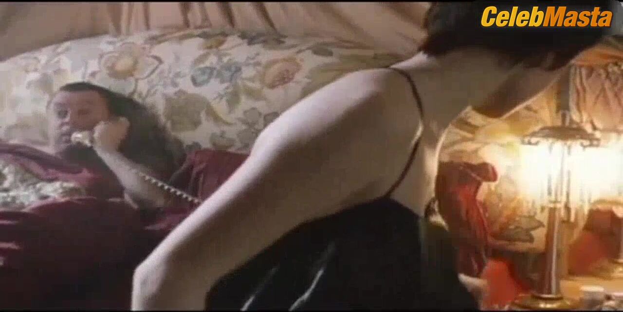 Keeley Hawes Tits Scene From Karaoke - Photo 3 of 5 photo 1