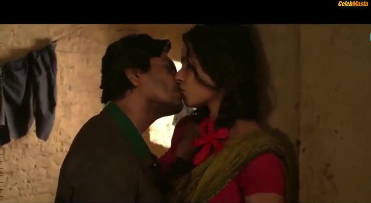 Bidita Bag ’s Sexy Scene From Babumoshai - Photo 2 of 5 photo 1