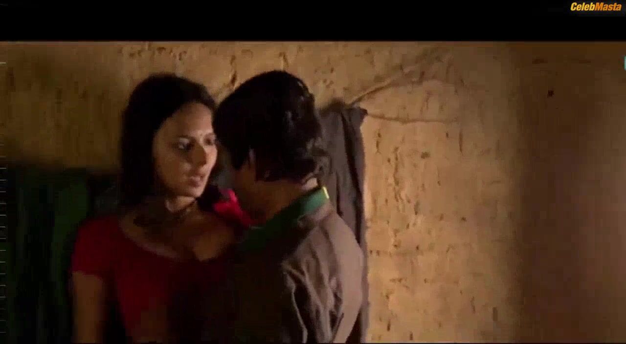 Bidita Bag ’s Sexy Scene From Babumoshai - Photo 2 of 5