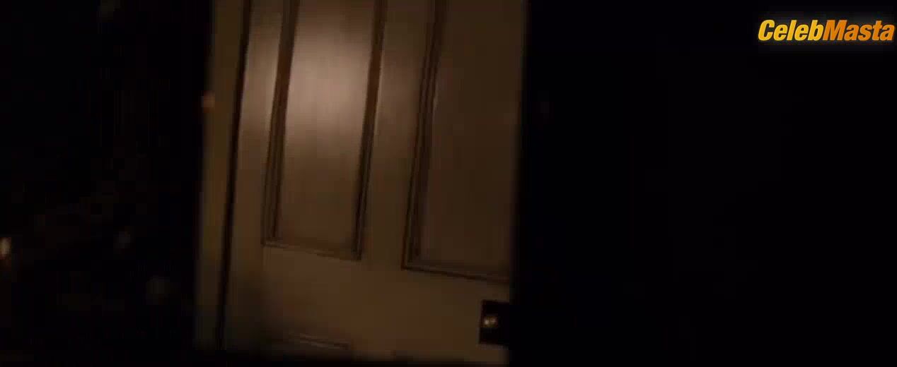 Miranda Otto ’s Sexy Scene From South Solitary - Photo 2 of 5 photo 4