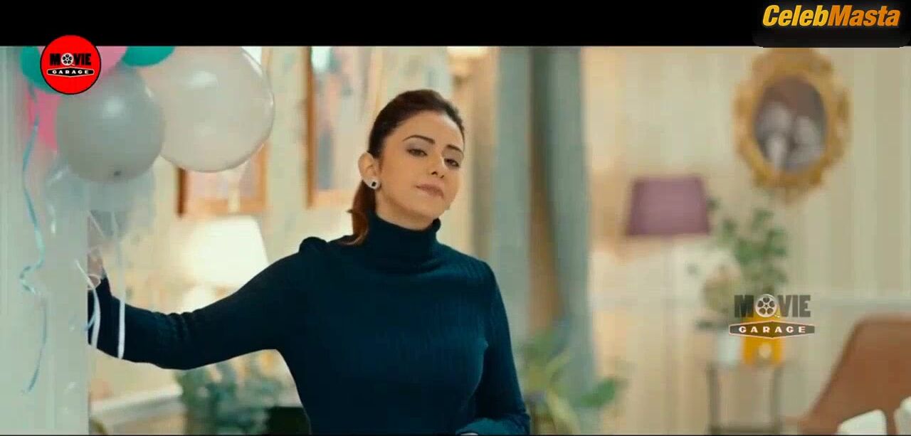 Rakul Preet Singh ’s Lesbian Scene From Manmadhudu 2 - Photo 1 of 5 photo 2
