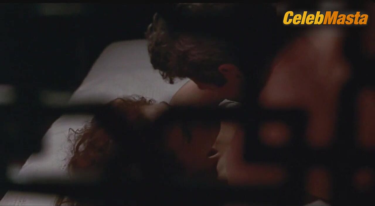 Julia Roberts Tits Scene In Pretty Woman - Photo 2 of 5 photo 4