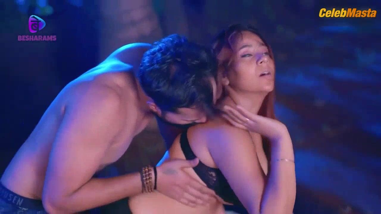 Tripti Berra Ass, Tits Scene From Maalik - Photo 1 of 5 photo 5