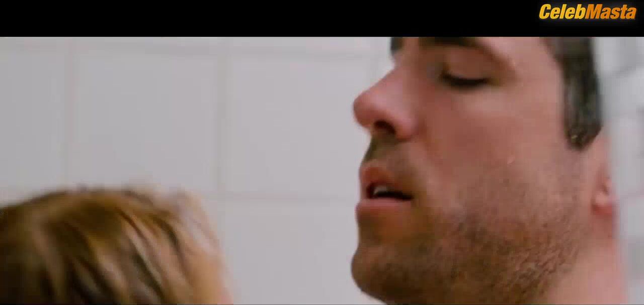 Nora Arnezeder ’s Ass, Tits Scene In Safe House - Photo 2 of 5 photo 4
