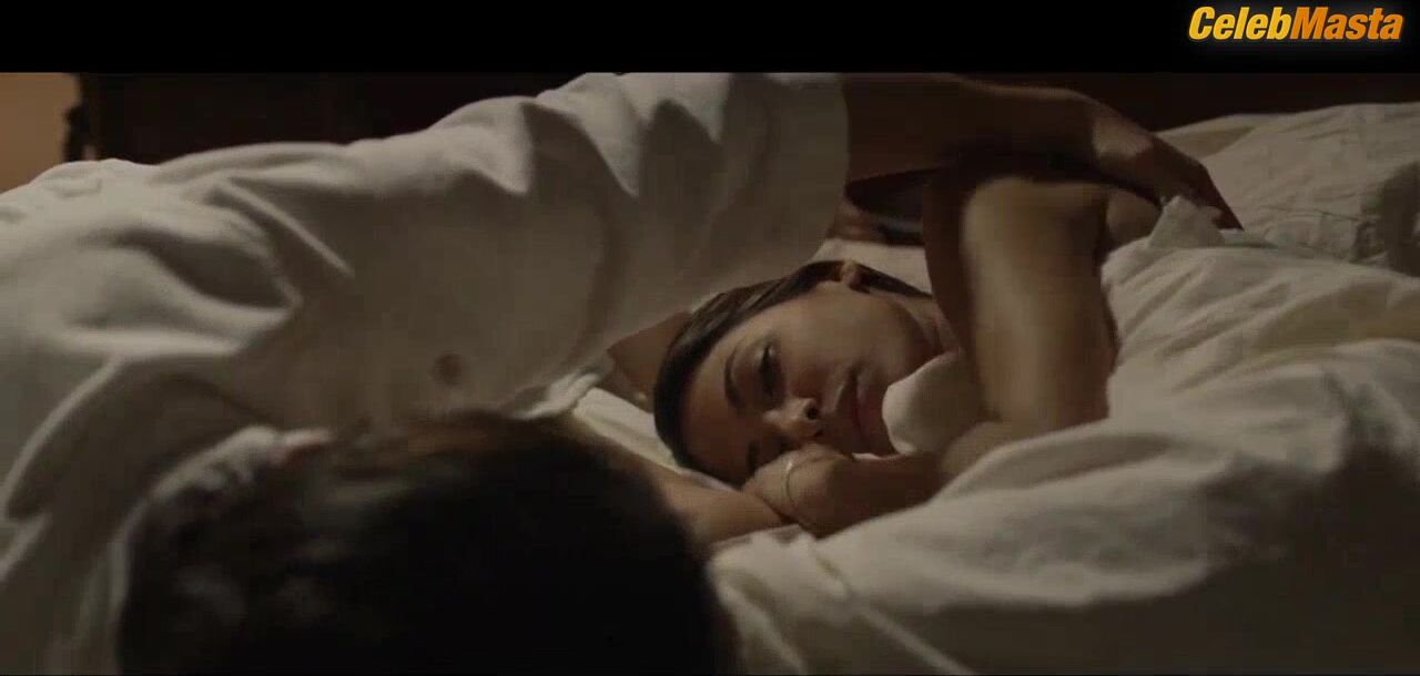 Moran Atias Tits Scene From Third Person - Photo 1 of 5 photo 5