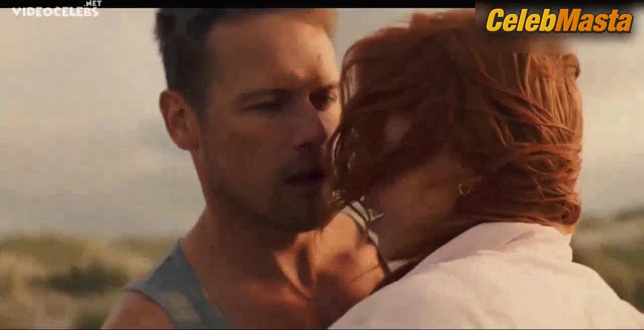 Eleanor Tomlinson Booty, Tits Scene In The Couple Next Door - Photo 2 of 5 photo 5