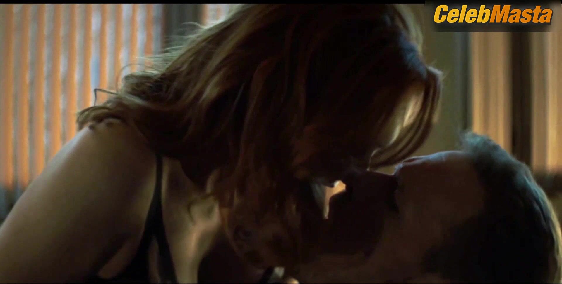 Eleanor Tomlinson Underwear Scene From The Couple Next Door - Photo 1 of 5 photo 4