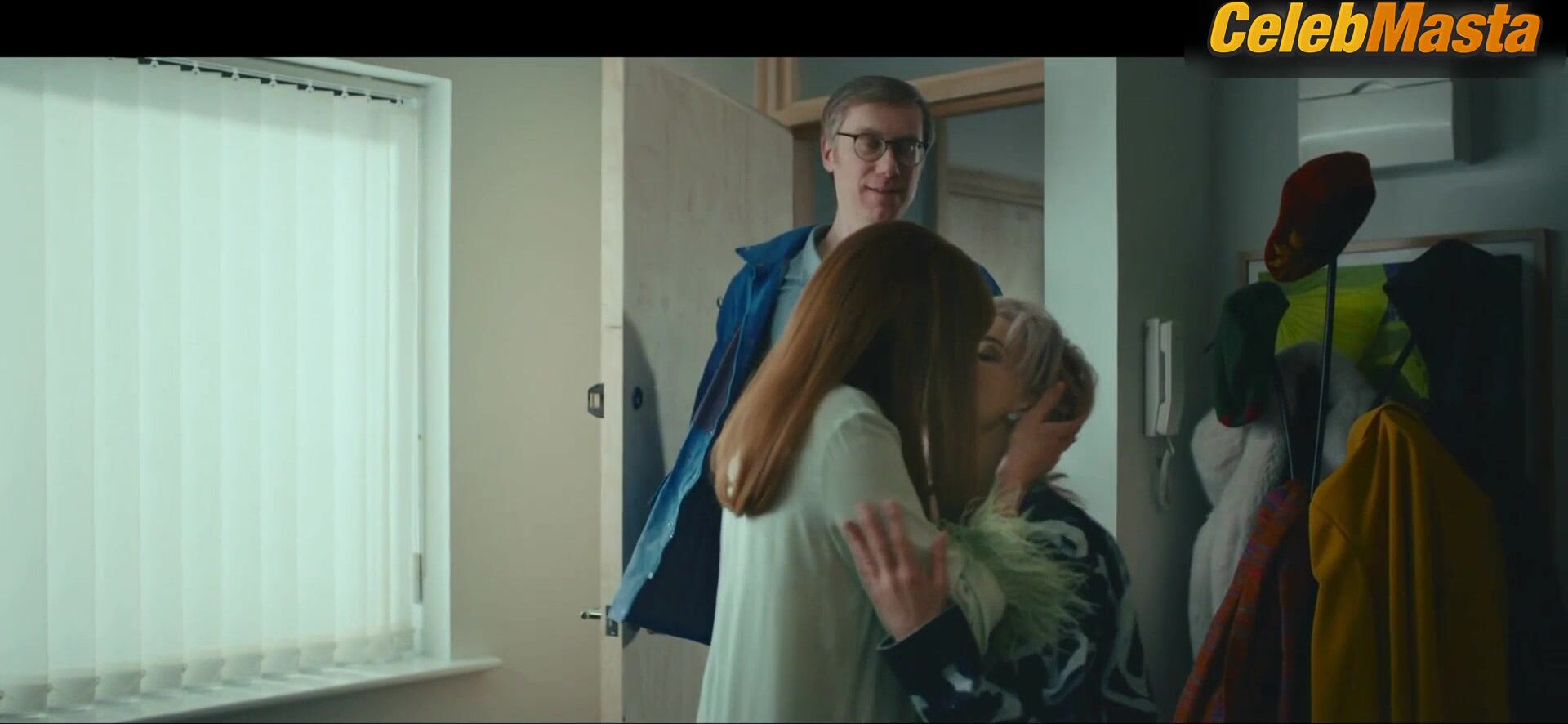 Chelsea Edge Eleanor Tomlinson And ’s Lesbian Scene - Photo 2 of 5
