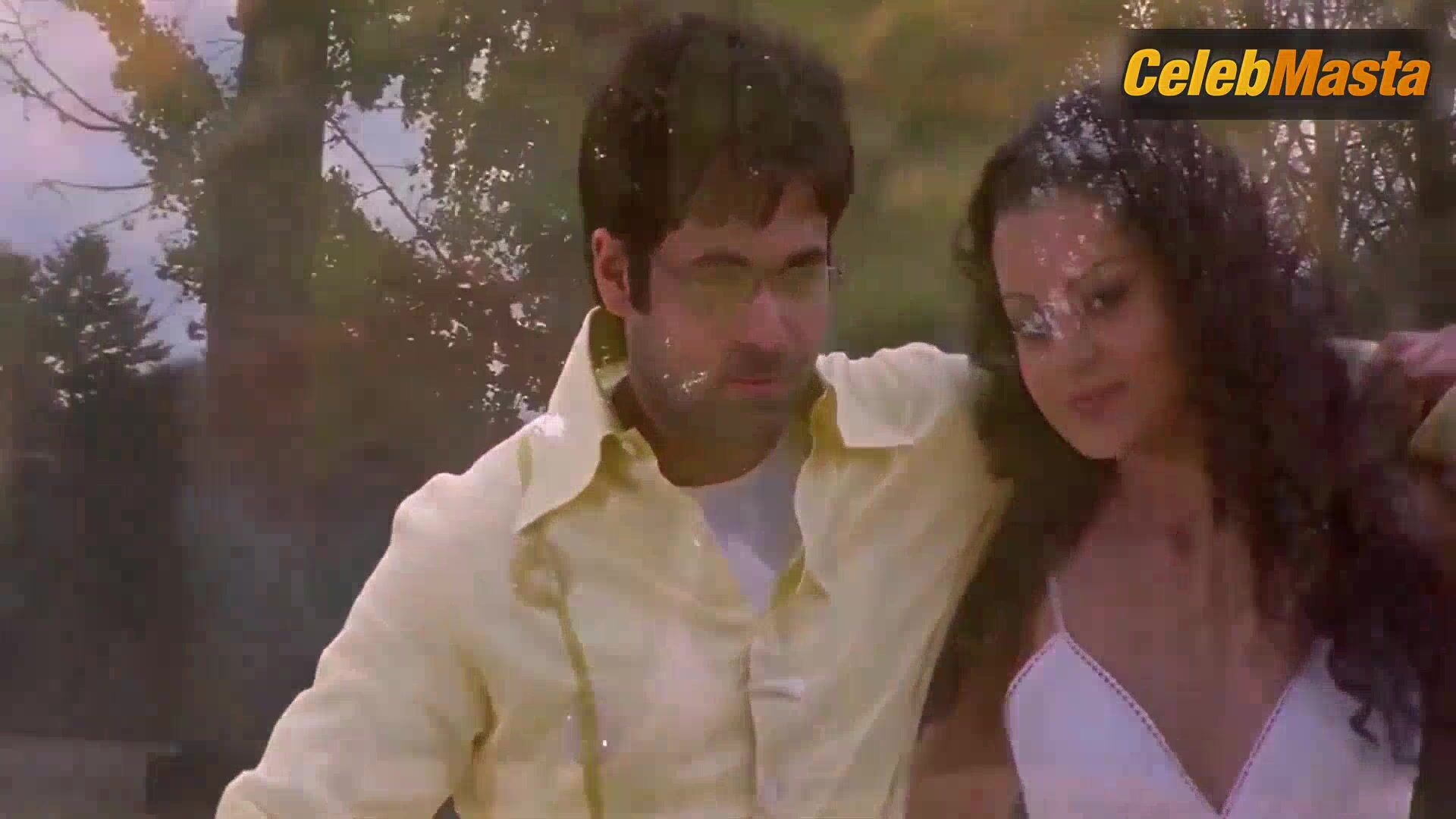 Kangana Ranaut Hot Scene From Gangster - Photo 1 of 5 photo 5