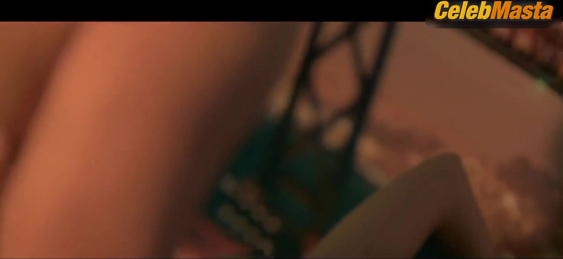 Stephanie Raz Tits Scene From Hugas - Photo 1 of 5 photo 4