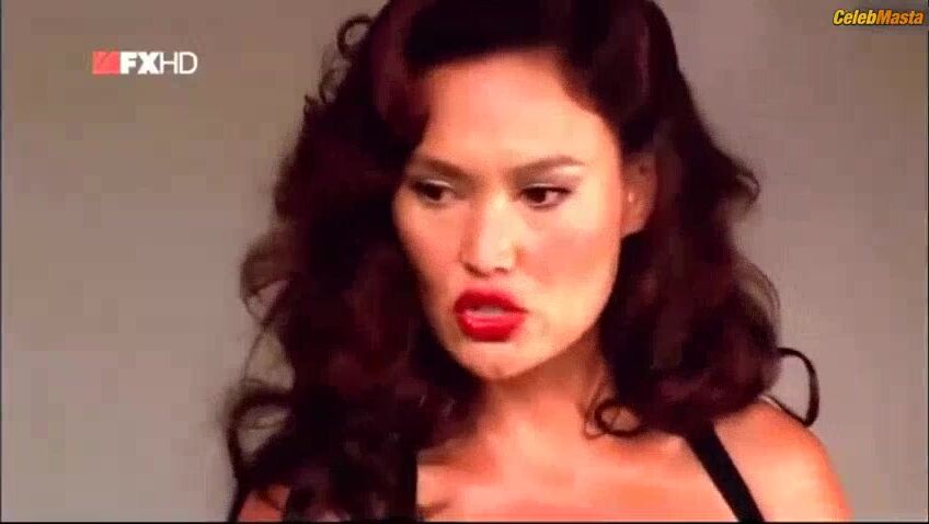 Tia Carrere ’s Tits Scene In Nip/tuck - Photo 1 of 5 photo 4