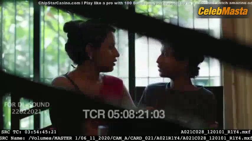 Kashmira Shah Tits Scene From Nay Varan Bhat Loncha Kon - Photo 3 of 5 photo 5