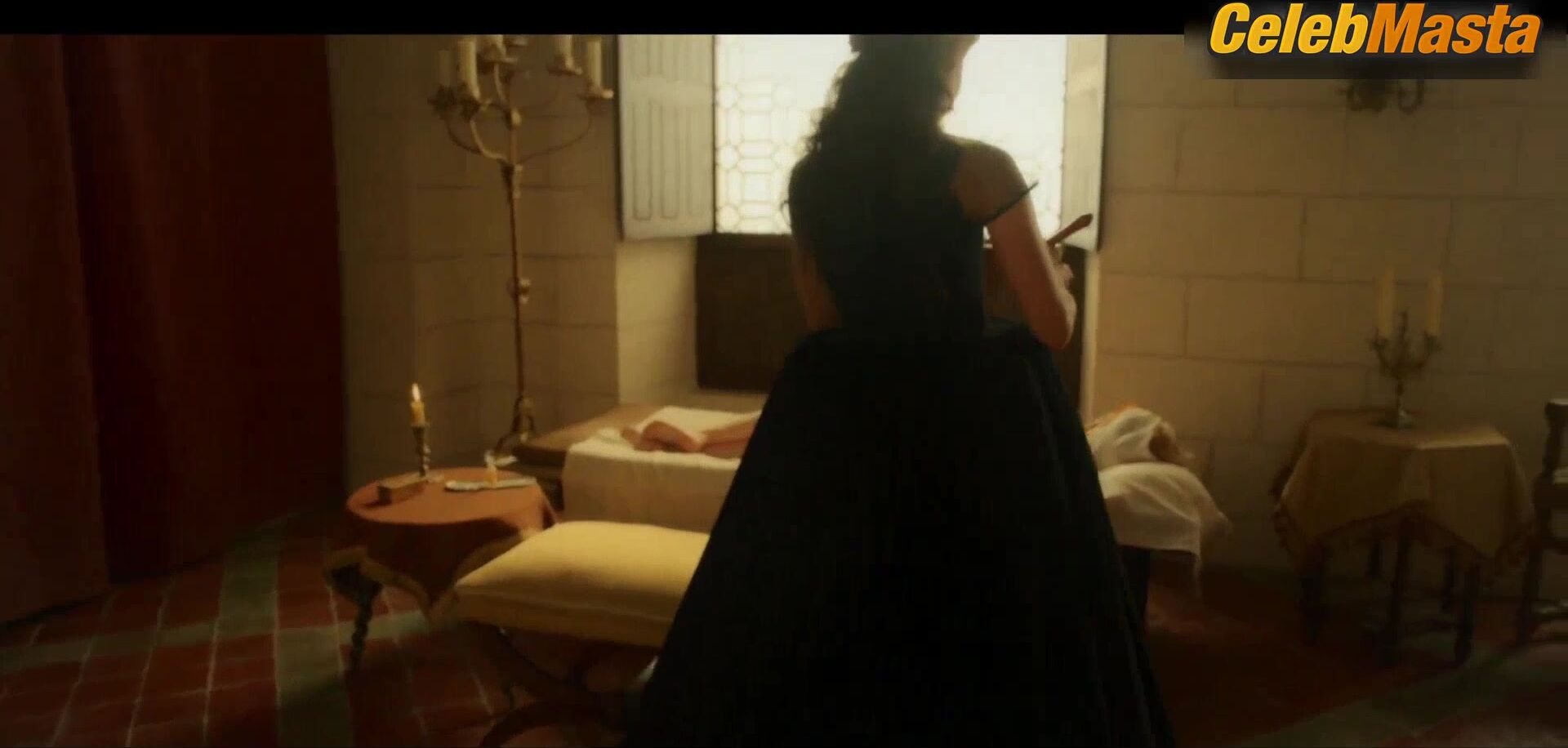 Ludivine Sagnier Ass, Boobs Scene In The Serpent Queen - Photo 1 of 5