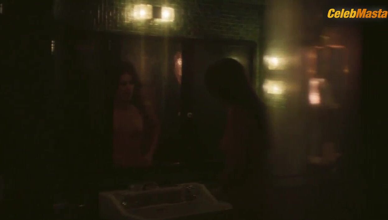 Adriana Ugarte ’s Ass, Tits Scene In Hache - Photo 1 of 5
