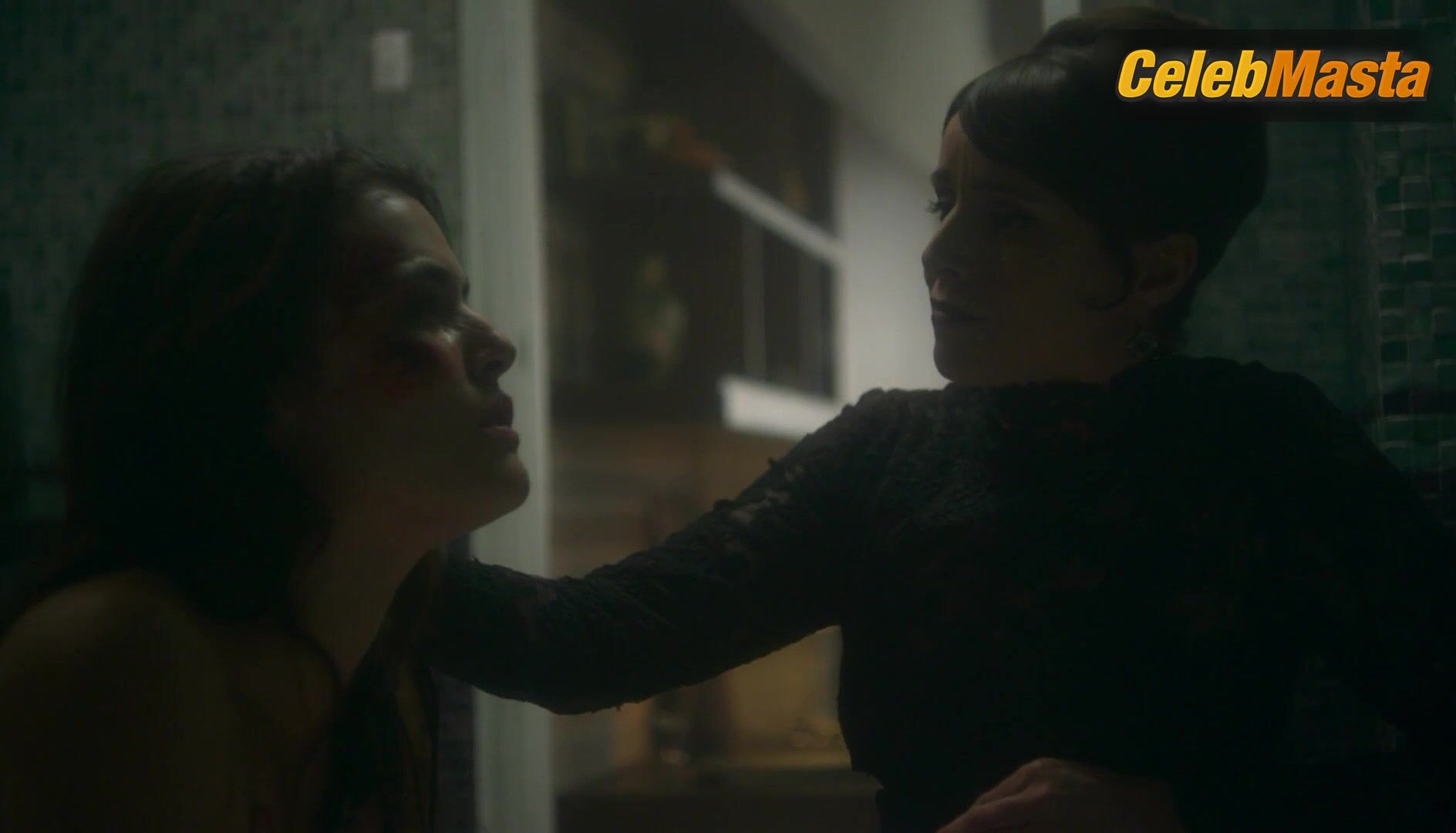 Adriana Ugarte Bares Boobs In Hache Scene - Photo 2 of 5