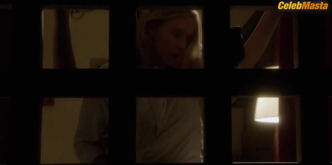 Ludivine Sagnier Tits Scene In The Young Pope - Photo 1 of 5 photo 5