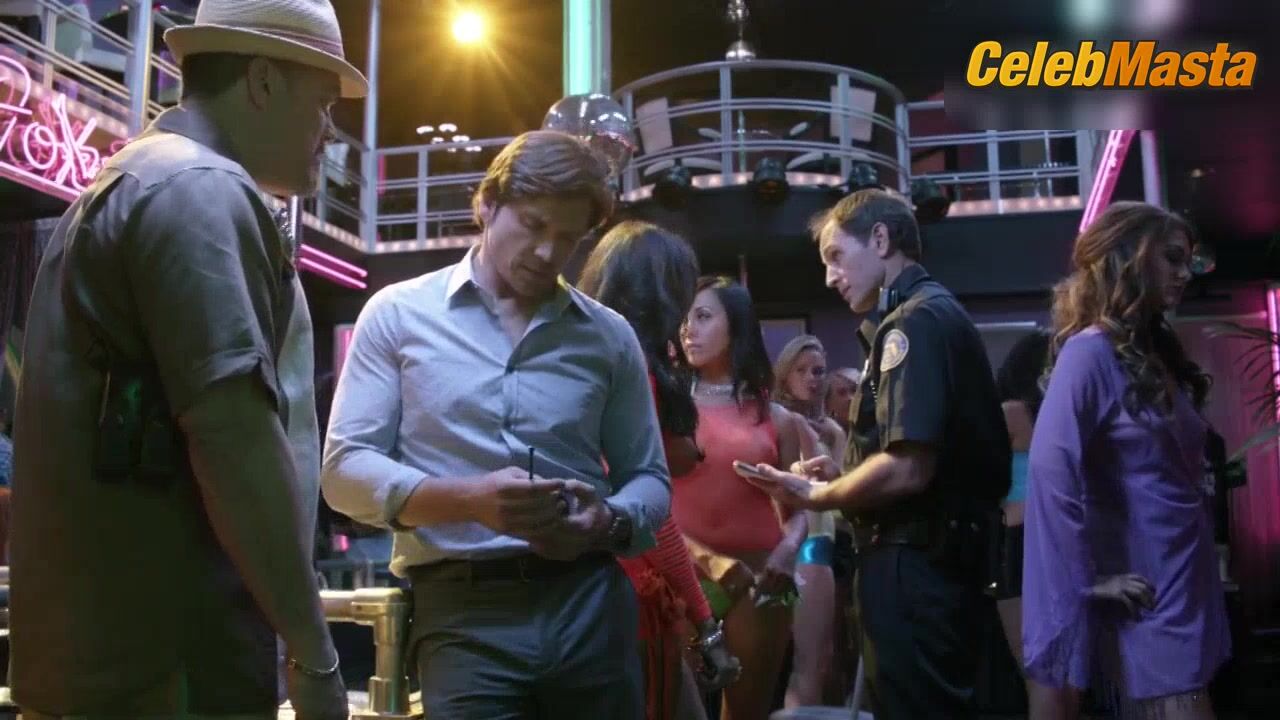 Christine Nguyen And Katia Winter’s Nude Scene In Dexter - Photo 1 of 5 photo 2