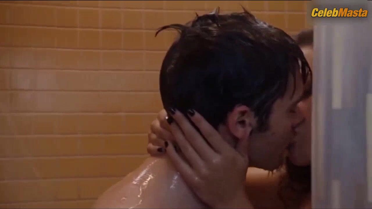 Dora Madison ’s Hot Scene In Chicago Fire - Photo 2 of 5 photo 4