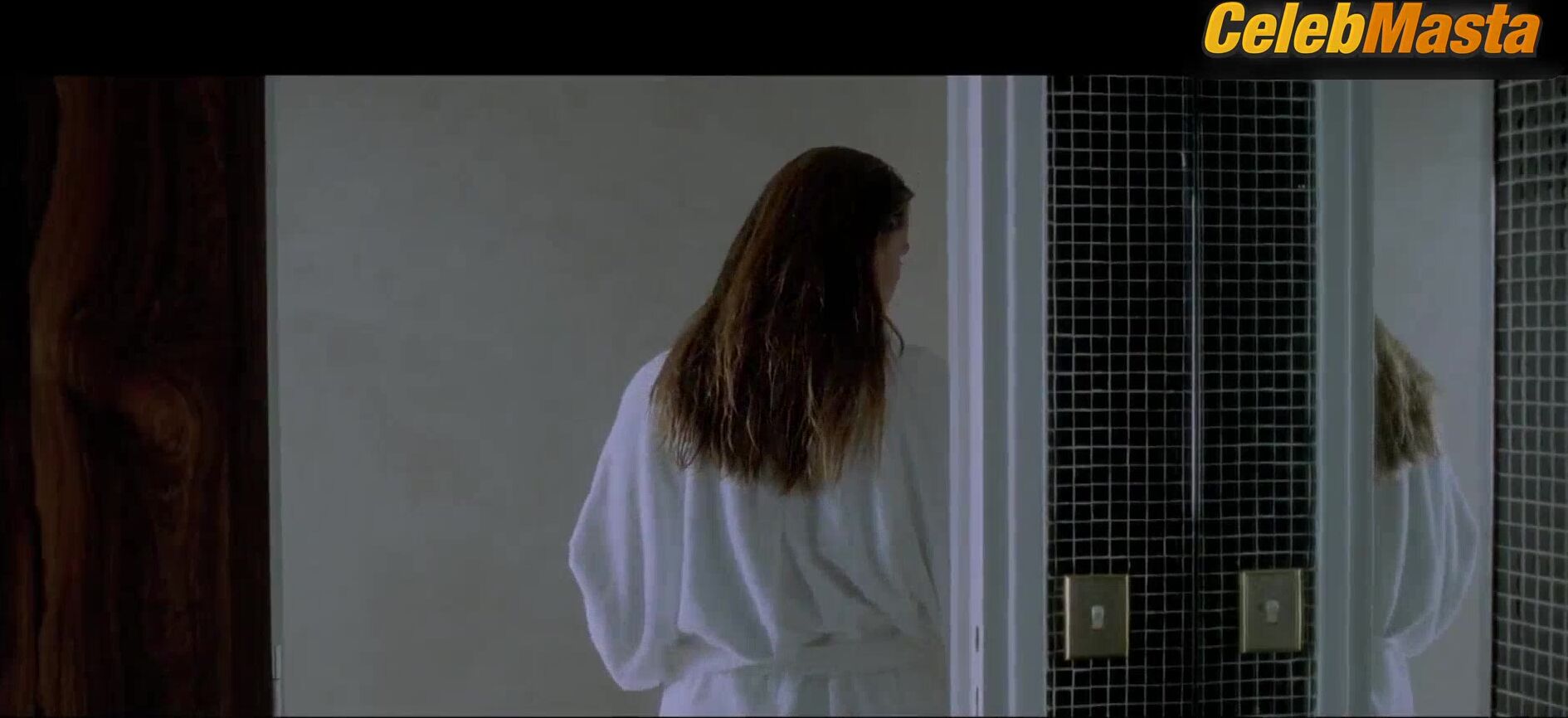 Catherine Deneuve Emmanuelle Seigner And Sexy Scene From Place - Photo 1 of 5 photo 2
