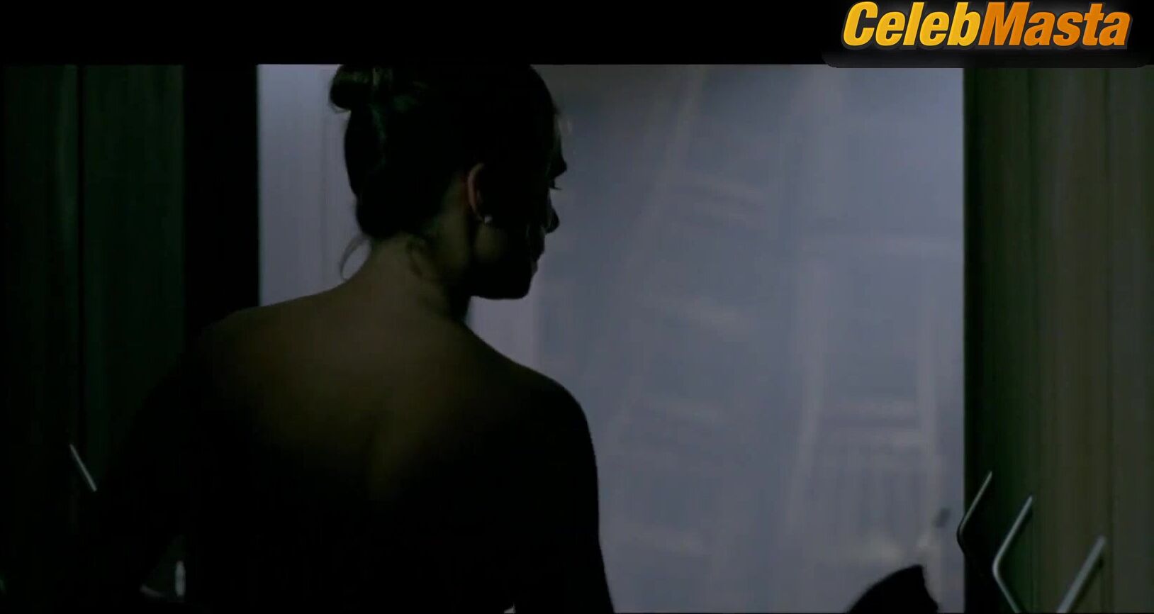 Catherine Deneuve Emmanuelle Seigner And Sexy Scene From Place - Photo 1 of 5 photo 4