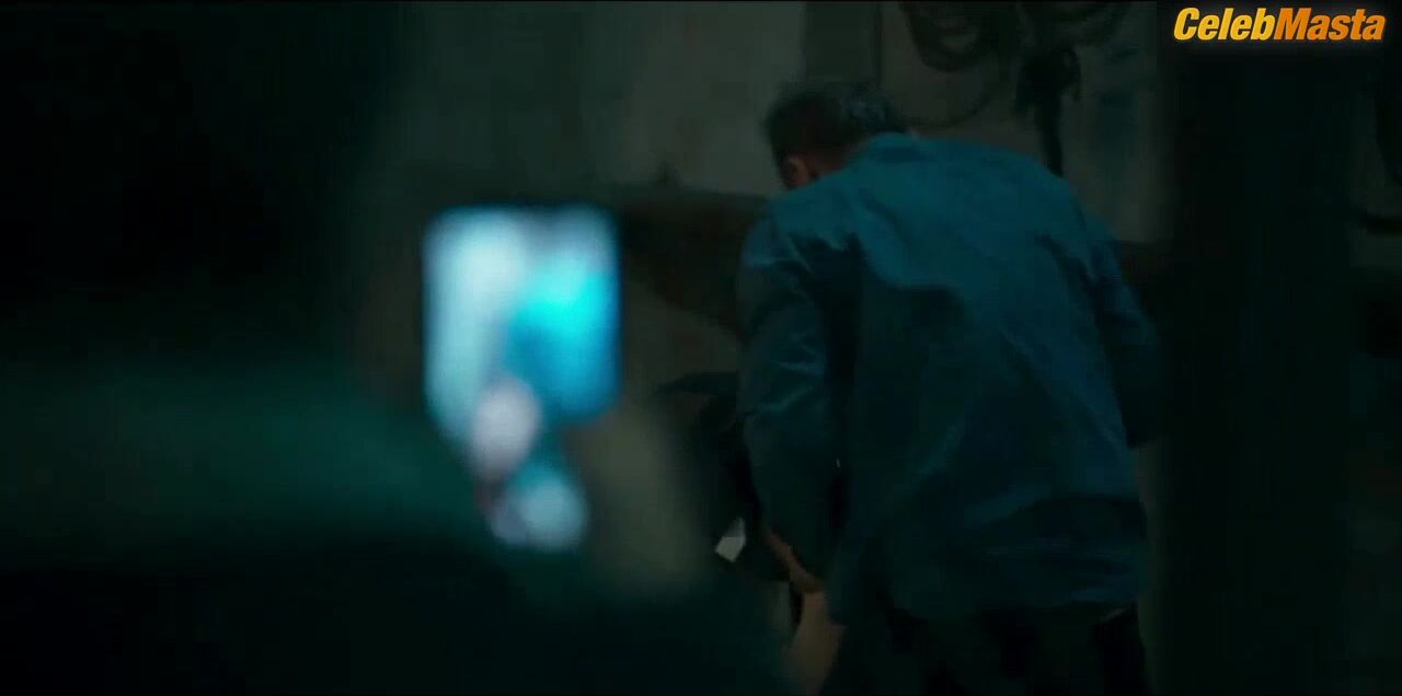 Paulina Galazka Reveals Butt, Tits Scene In Klangor - Photo 2 of 5 photo 4