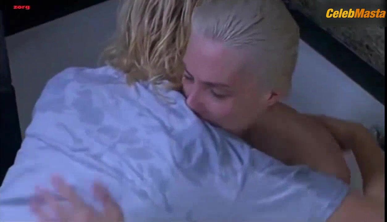 Emmanuelle Seigner ’s Tits Scene From Backstage - Photo 1 of 5 photo 4